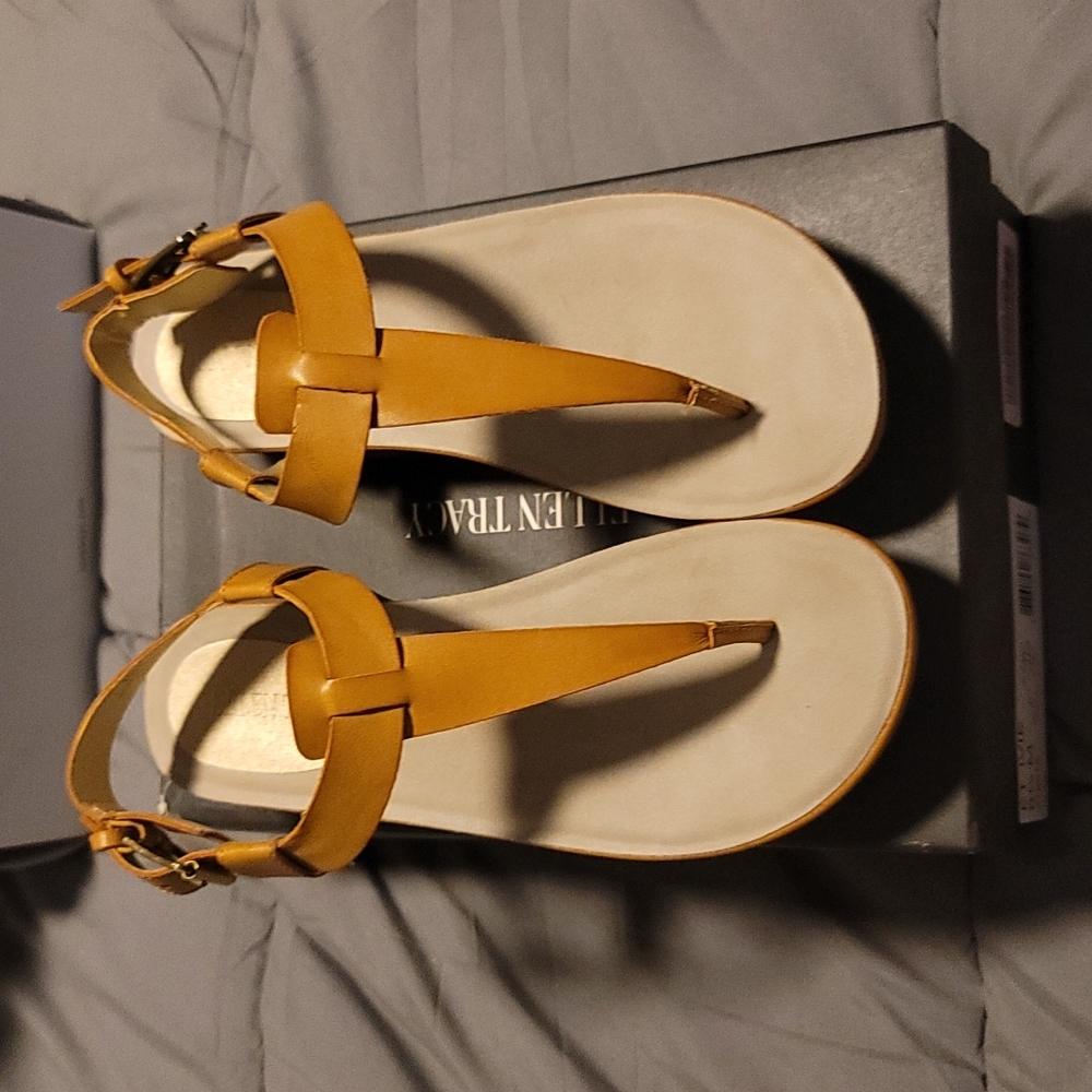 Ellen Tracy Tan Sandals 8.5